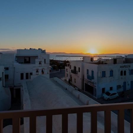 El_Puerto Luxury Port Suites Naxos City 외부 사진