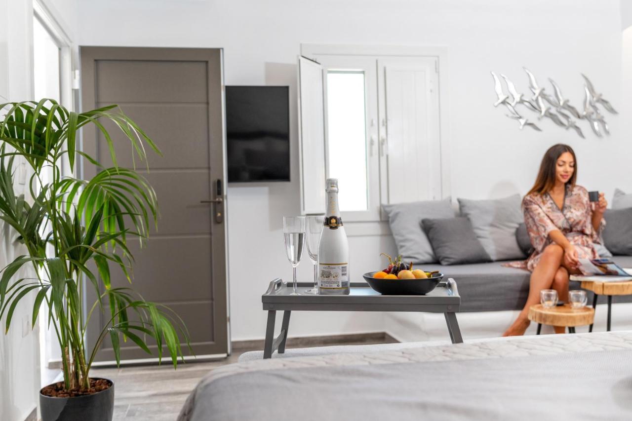 El_Puerto Luxury Port Suites Naxos City 외부 사진