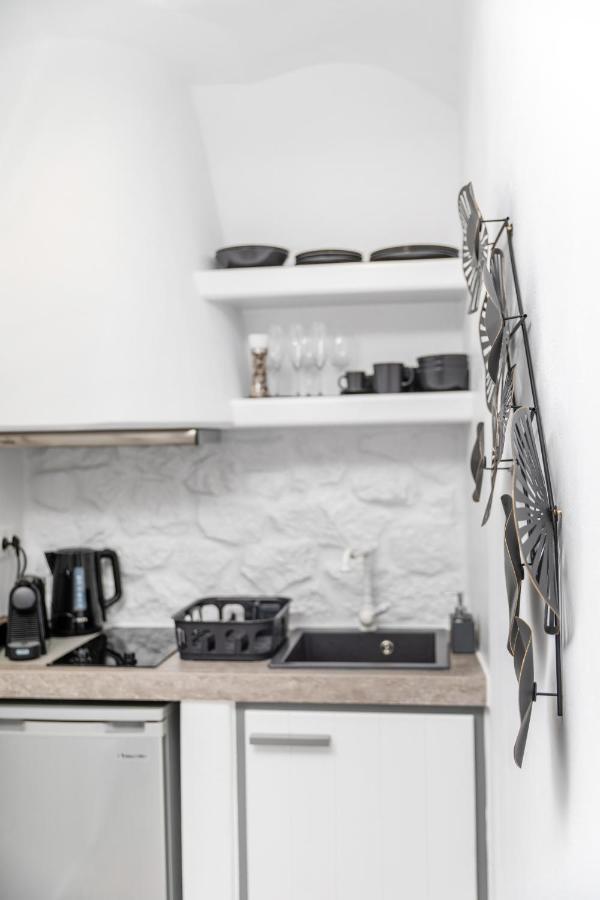 El_Puerto Luxury Port Suites Naxos City 외부 사진