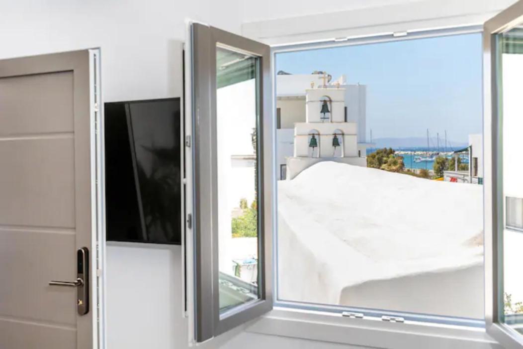 El_Puerto Luxury Port Suites Naxos City 외부 사진