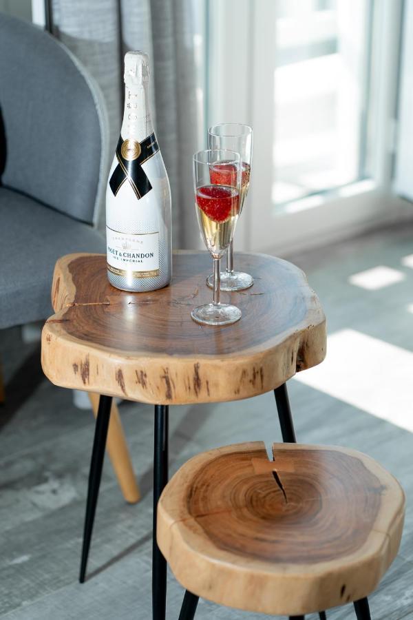 El_Puerto Luxury Port Suites Naxos City 외부 사진